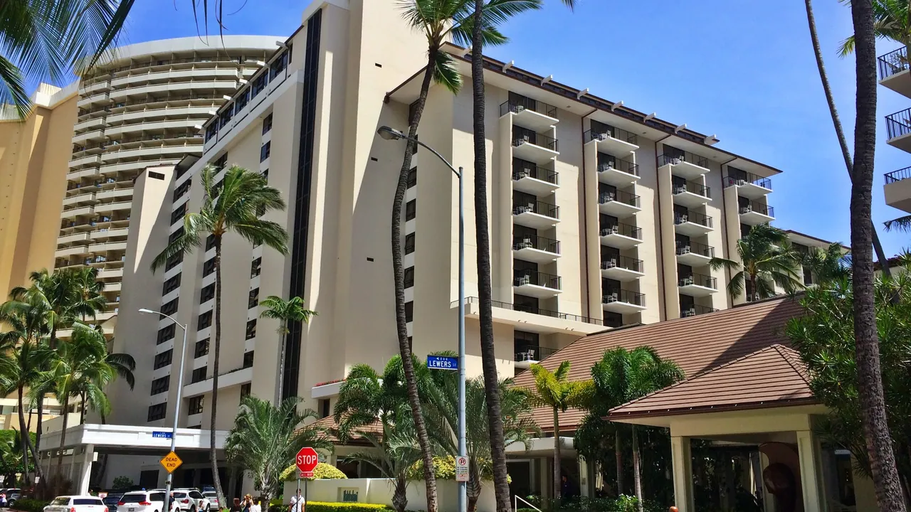 Halekulani wedding resort